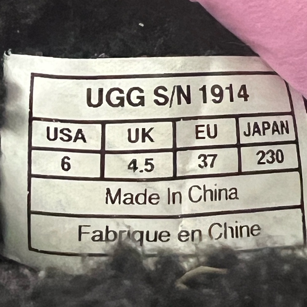 UGG Black Bellvue II Leather Boots with Shearling Lining Size 6 - Picture 10 of 12